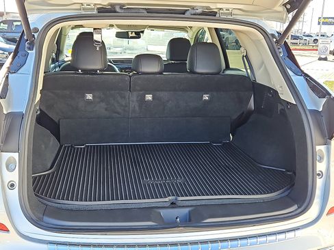 Used 2021 Nissan Murano Platinum w/ Cargo Package image 6