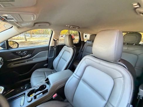 Certified 2024 Lincoln Corsair PREMIERE image 12