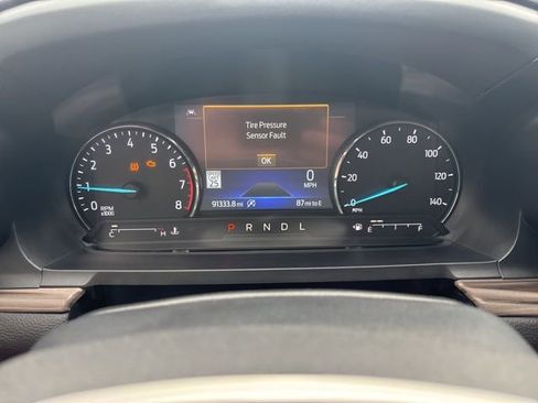 Used 2021 Ford Explorer Limited w/ Equipment Group 301A image 24