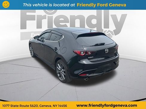 Used 2022 MAZDA MAZDA3 s FWD image 7