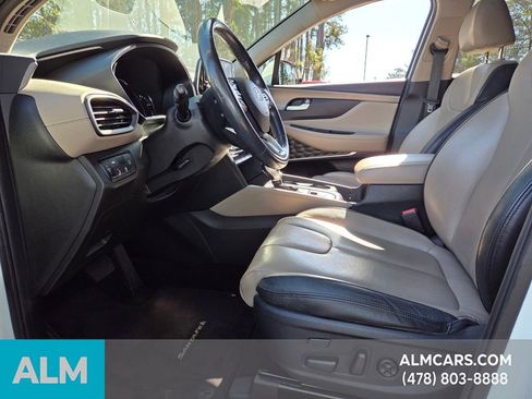 Used 2019 Hyundai Santa Fe FWD image 2