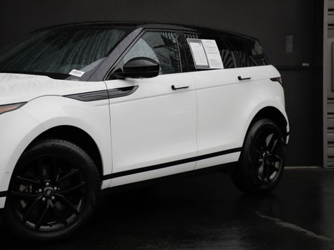 Certified 2025 Land Rover Range Rover Evoque S image 2