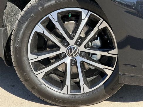 New 2026 Volkswagen Jetta Sport image 7