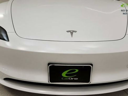 Used 2024 Tesla Model 3 Long Range RWD image 23