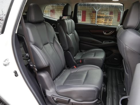 Used 2023 Subaru Ascent Touring image 28