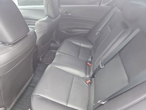 Used 2016 Acura ILX image 4