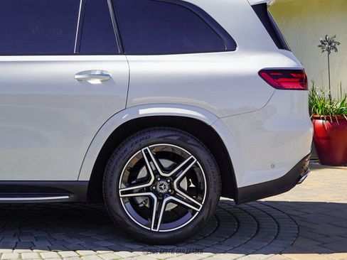 Used 2024 Mercedes-Benz GLS 450 GLS 450 image 5