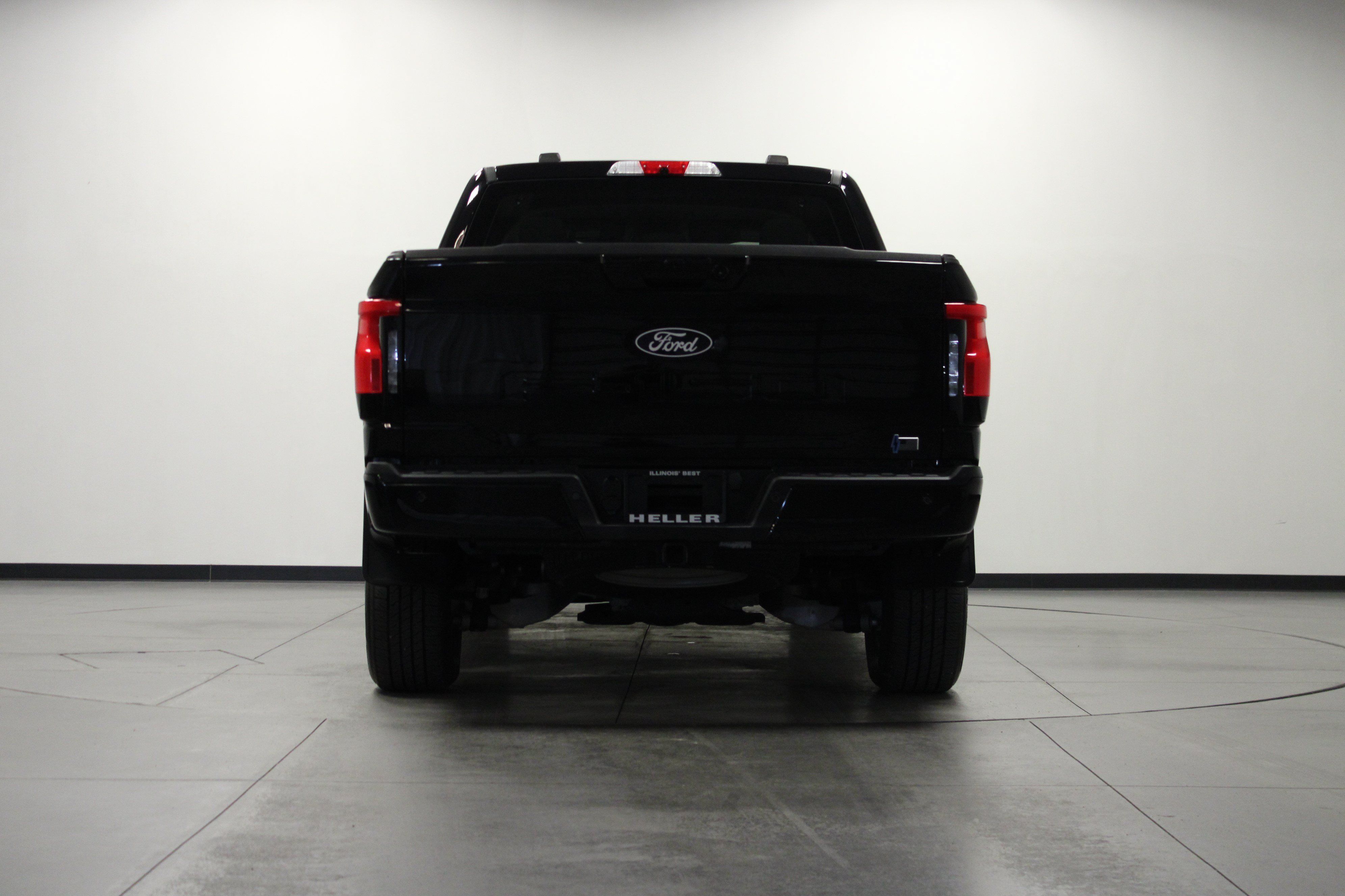 Used 2024 Ford F150 Lightning Flash w/ Max Trailer Tow Package AWD/4WD image 5