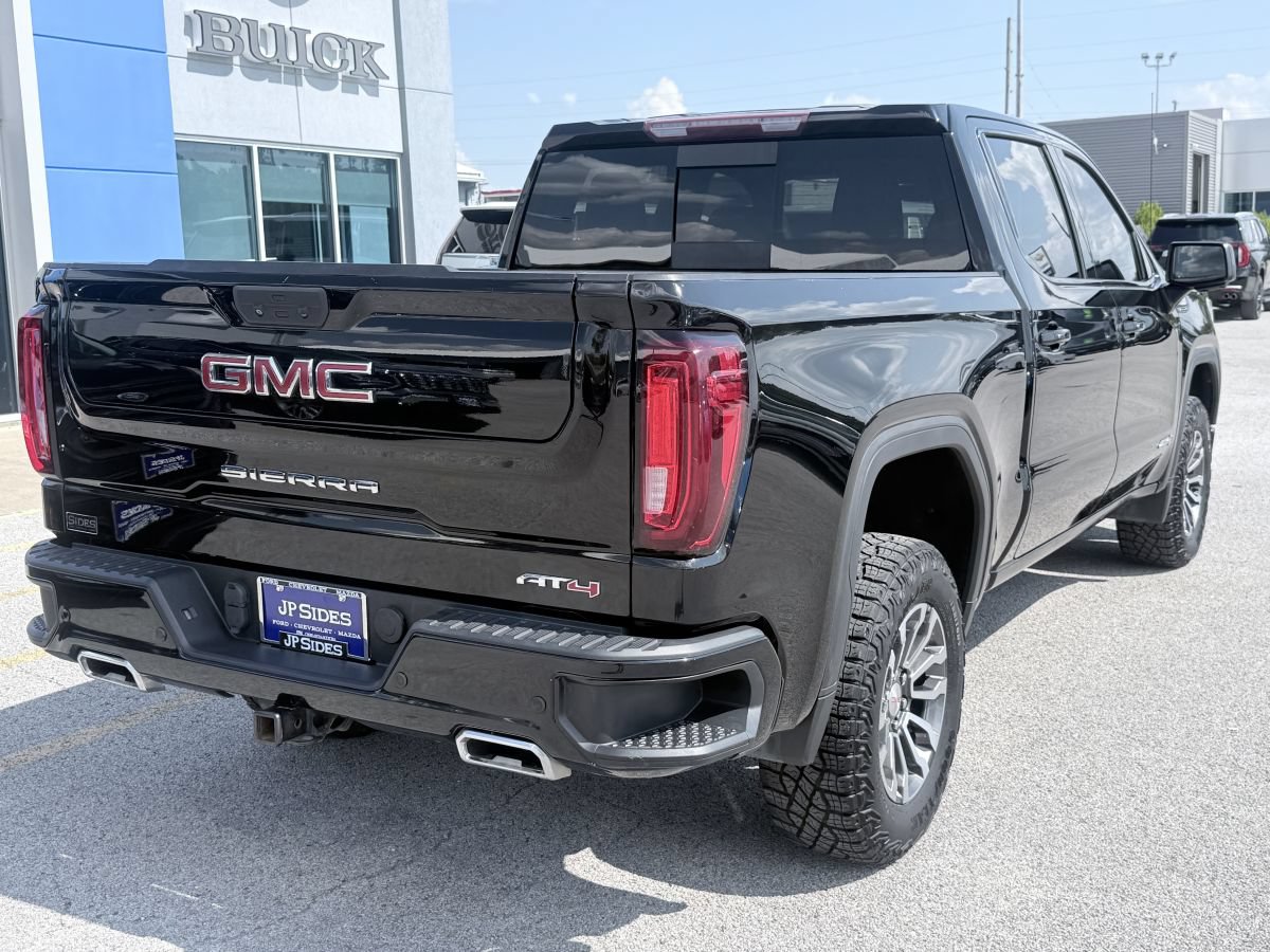 Used 2021 GMC Sierra 1500 AT4 w/ AT4 Value Package AWD/4WD image 7