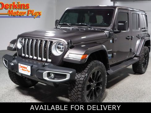 Used 2021 Jeep Wrangler Unlimited Sahara image 1