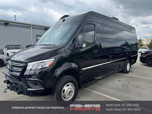 Used 2022 Mercedes-Benz Sprinter 3500 image 1