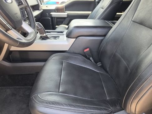Used 2015 Ford F150 Lariat w/ Equipment Group 502A Luxury RWD image 10