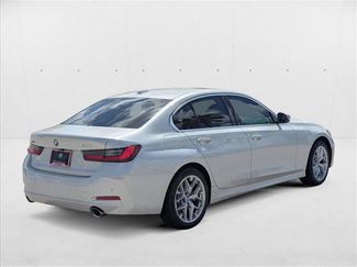 New 2025 BMW 330i xDrive Sedan video 2