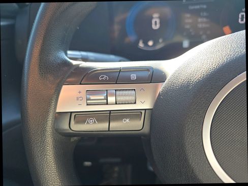 Used 2025 Hyundai Kona SE FWD image 20