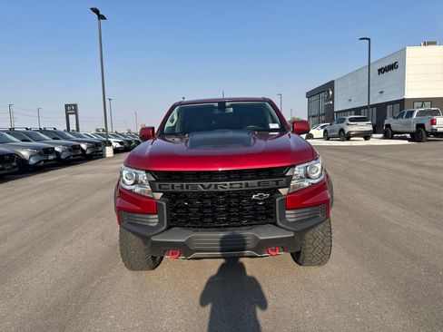 Used 2021 Chevrolet Colorado ZR2 AWD/4WD image 2