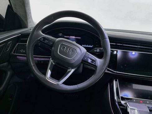Used 2022 Audi Q8 Prestige AWD/4WD image 17