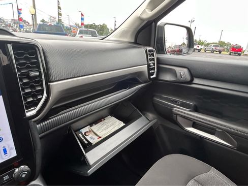 Used 2025 Ford Ranger XLT AWD/4WD image 42