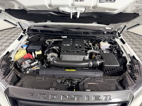 Used 2022 Nissan Frontier Pro-X RWD image 38