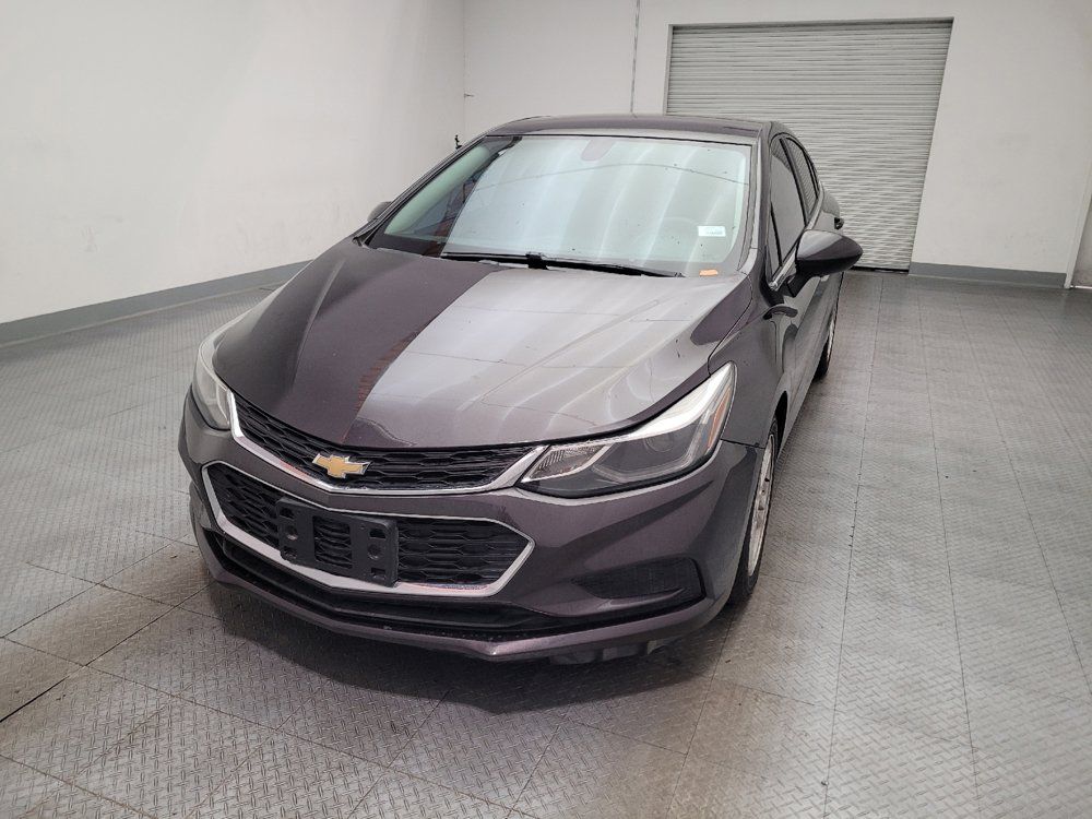 Used 2017 Chevrolet Cruze LT FWD image 15