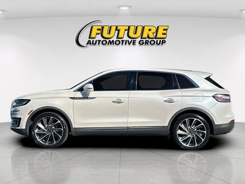 Used 2019 Lincoln Nautilus Reserve AWD/4WD image 6