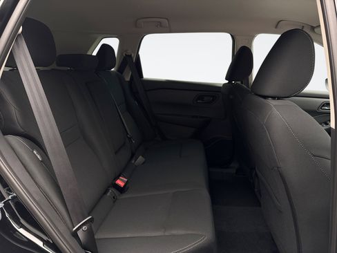 Used 2026 Nissan Rogue S image 17