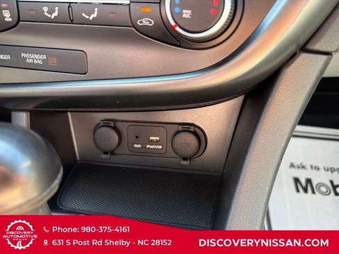 Used 2015 Kia Optima LX FWD image 18