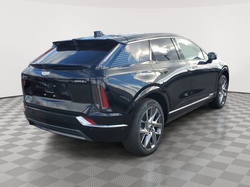 New 2026 Cadillac Optiq Luxury 1 w/ LPO, Floor Liner Package AWD/4WD image 6