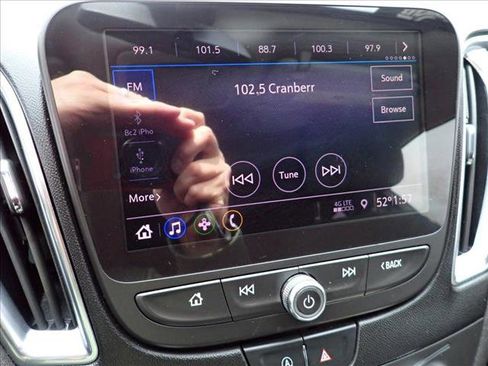 Used 2020 Chevrolet Malibu LT image 18