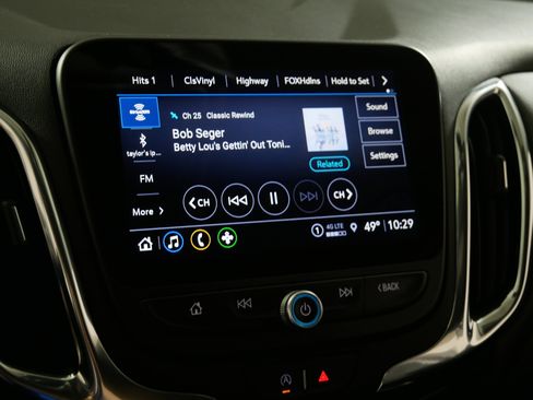 Used 2024 Chevrolet Equinox LT image 22