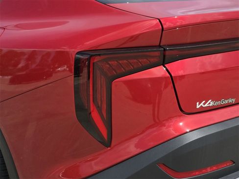 New 2025 Kia K4 EX image 11