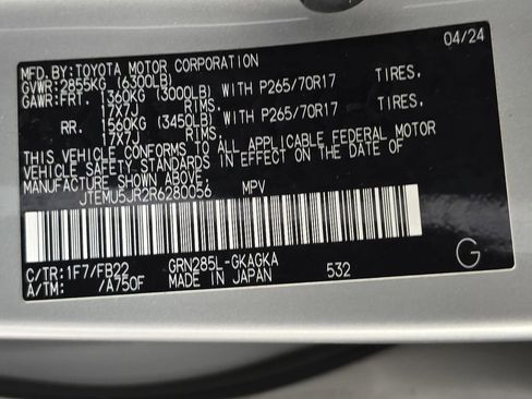 Used 2024 Toyota 4Runner SR5 image 38