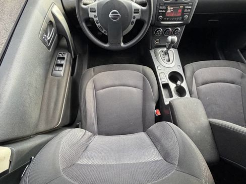 Used 2012 Nissan Rogue SV AWD/4WD image 34