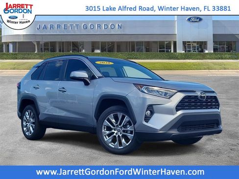 Used 2021 Toyota RAV4 XLE Premium FWD image 1