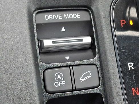 Used 2024 Honda CR-V LX image 25
