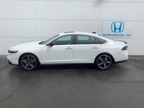 Certified 2023 Honda Accord Sport image 3