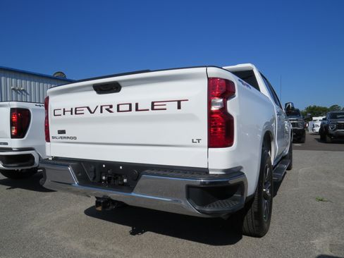 Used 2025 Chevrolet Silverado 1500 LT AWD/4WD image 33