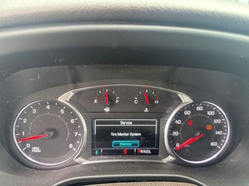 Used 2018 GMC Acadia SLT image 9