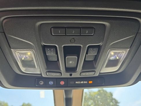 Used 2022 Chevrolet Silverado 2500 High Country w/ Z71 Off-Road Package image 25