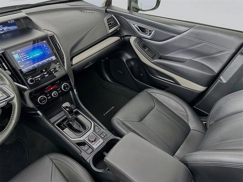 Used 2024 Subaru Forester Limited image 26