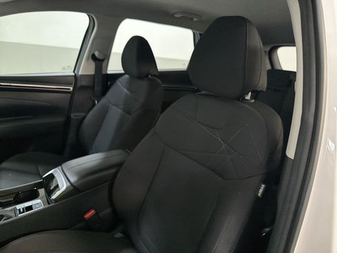 Used 2024 Hyundai Tucson SE AWD/4WD image 13
