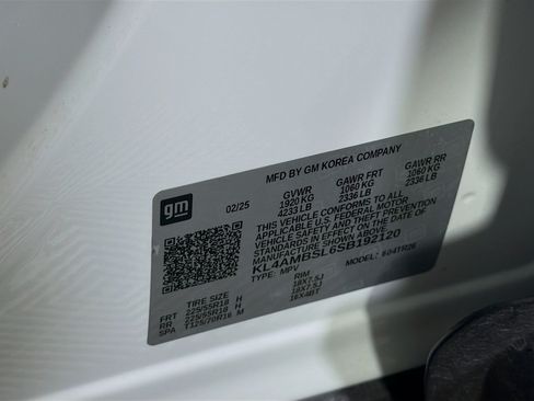 Used 2025 Buick Encore GX Preferred FWD image 12