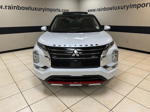 Used 2024 Mitsubishi Outlander Ralliart image 2