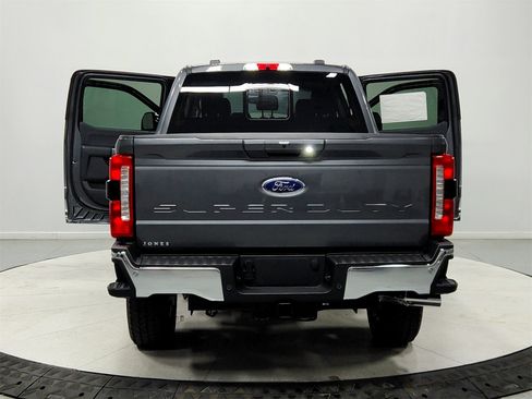 New 2026 Ford F250 Lariat w/ Lariat Ultimate Package image 14