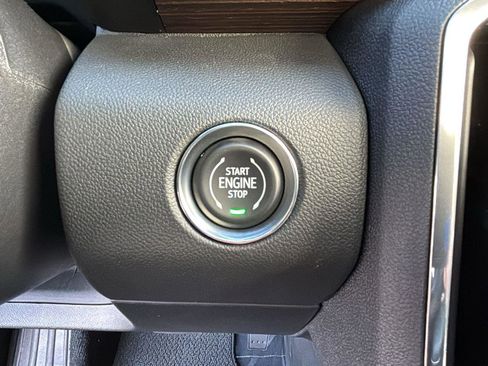 New 2026 GMC Acadia Denali image 13