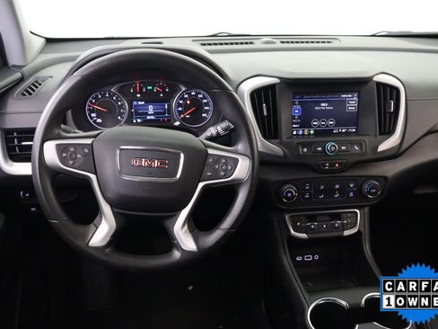 Used 2024 GMC Terrain SLE FWD image 17