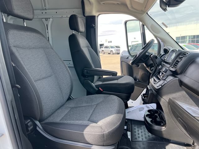 Used 2025 RAM ProMaster 2500 FWD image 12