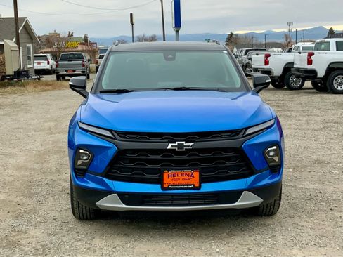 New 2025 Chevrolet Blazer LT w/ Midnight/Sport Edition image 8