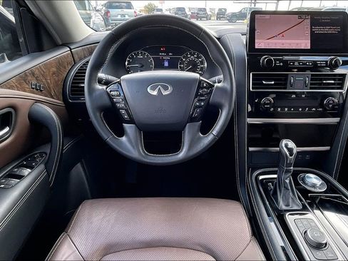 Certified 2024 INFINITI QX80 Premium Select w/ Cargo Package AWD/4WD image 7
