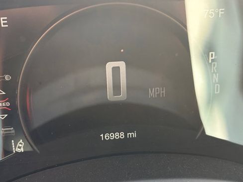 Used 2025 Dodge Durango GT AWD/4WD image 33