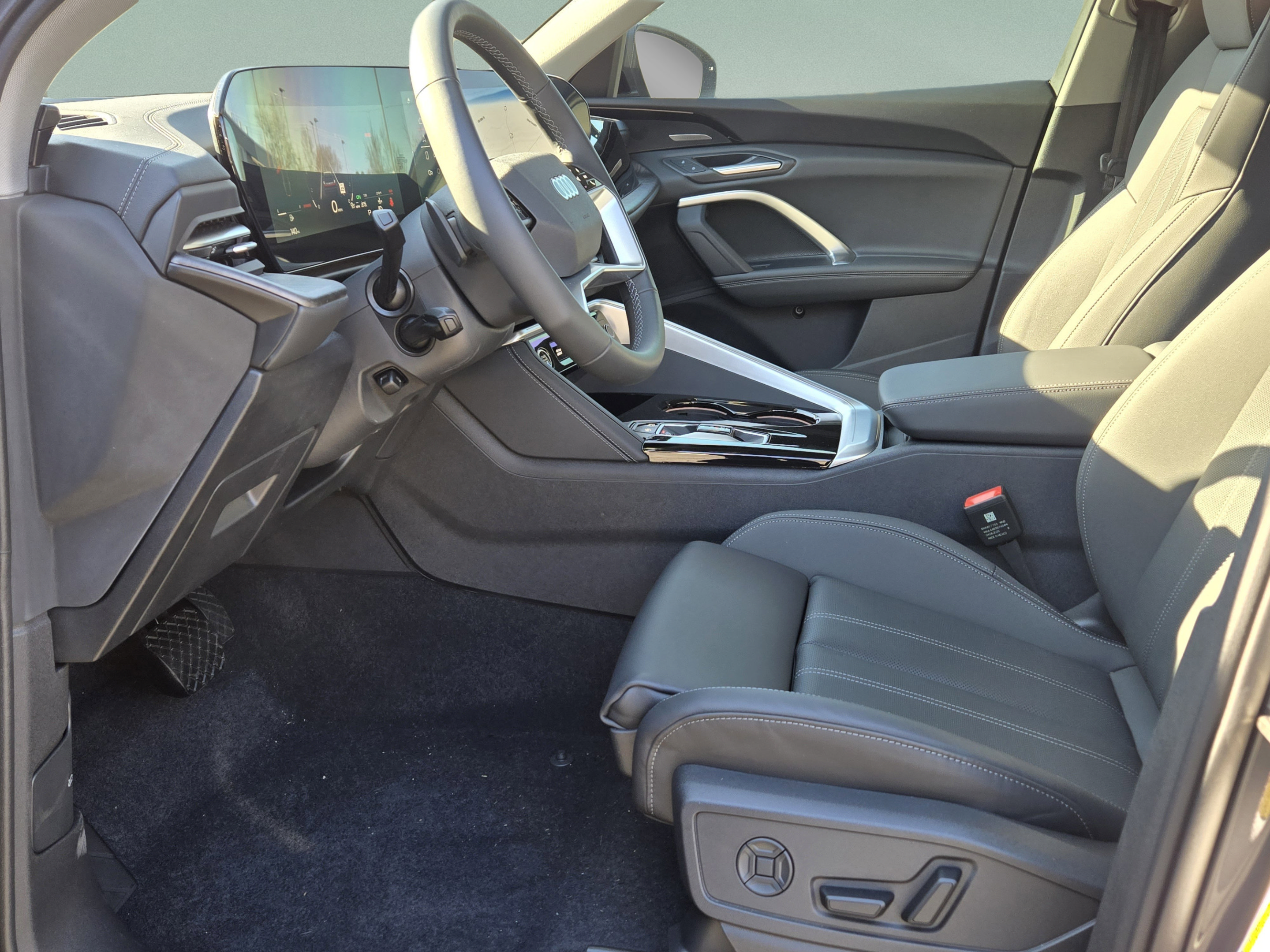 New 2025 Audi Q5 Premium AWD/4WD image 19
